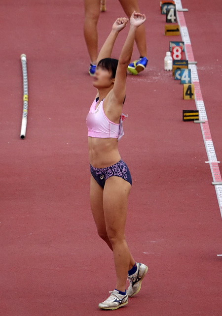 陸上女子コレクションVol.23　武庫川女子大学　陸上部　棒高跳び　ぴったりブルマ　腹筋女子　セパレート　ブルマ　ハイレグ　レーシングショーツ　鍛えれた女子
