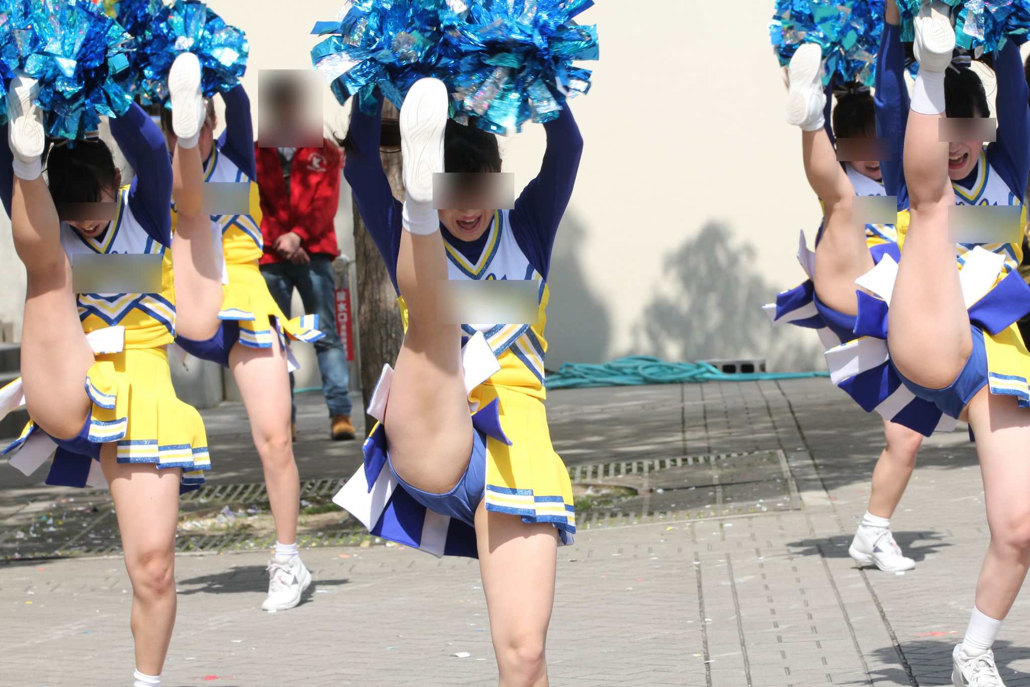 きゃめる３７　魅惑の世界へようこそ！ 色褪せないアンスコ魂をお楽しみください！ 黄色ユニフォームに青アンスコ　ハイキックでアンスコから生パンツがはみ出て　股間の黒ずみすら見える　体操女子　日本代表　フィギュアスケート女子　スコート  中学水泳部　高校水泳部　アンスコ　ハイキック　中学体操部　高校体操部　ハイレグ　レオタード　チアリーダー　競泳水着　ＪＣ　ＪＤ　ＪＫ　#日本代表　#女子アスリート