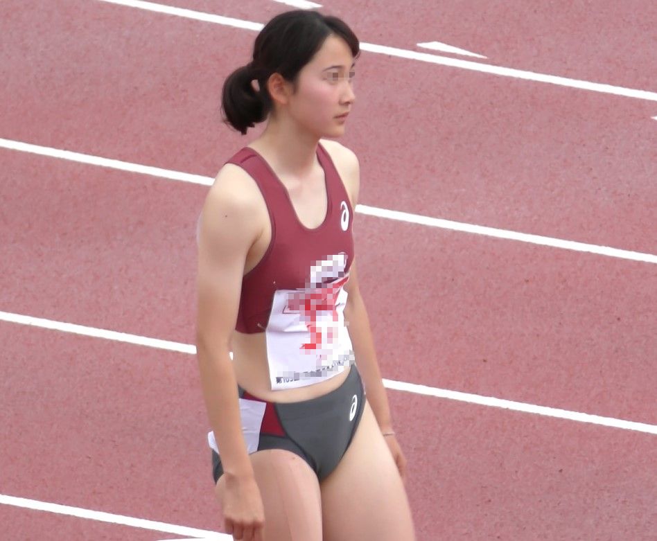 スタート前のウォームアップ ぼーんほわいと　第103回日本選手権FUKUOKA　市川華菜　TEAMミズノ　実業団　社会人ブルマ　壱岐あいこ　妹ブルマ　住友電工実業団　女子陸上部　DENSO陸上部　山中日菜美