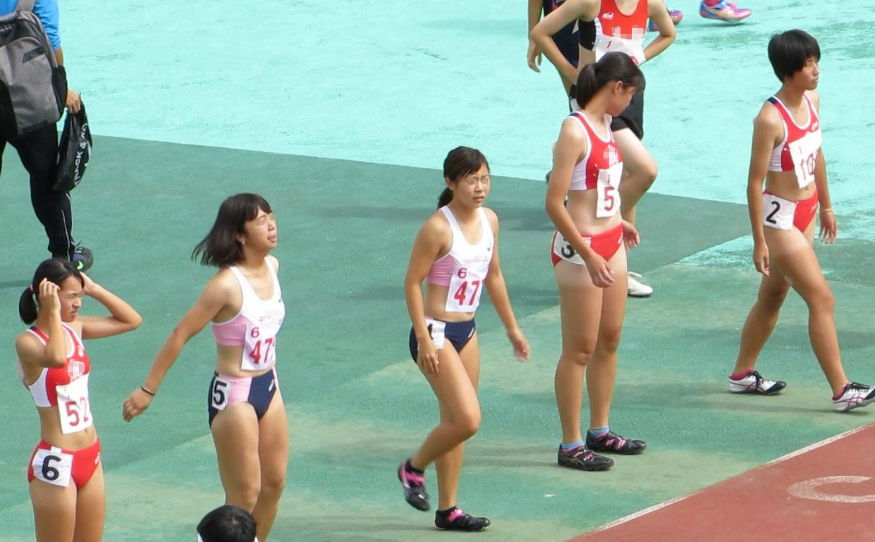 【動画】No.A012　大阪成蹊女子高校　大阪高校　武庫川女子大学　アシックス製レーシングブルマ　スレンダー系美人アスリート　濃紺ブルマ　日焼け跡　太腿アスリート