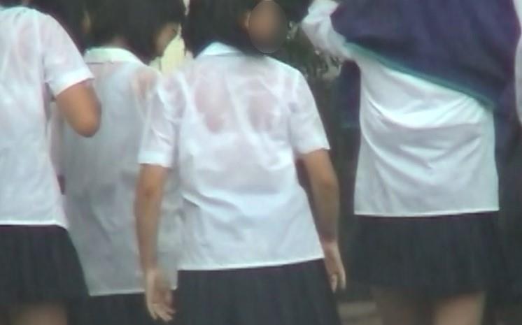 BU-5 マリンヌ 体育祭ブルマ　中学生ブルマ　ハイレグブルマ　透けブラ　ブルマ着用時代　砂汚れブルマ　ブルマ盗撮　体育ブルマ　ハイレグブルマ　しゃがみパンチラ