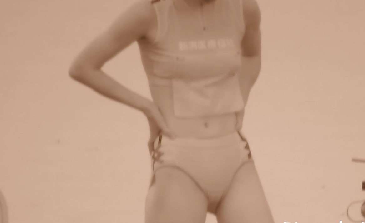 【期間限定】【FullHD1206】陸上女子の透けパン祭り　撮山明　赤外線機能陸上撮影　新潟医療福祉大学　女子陸上部　ミズノ製ハイレグレーシングブルマ　アンダーヘアー透け　ハイカット　ハイレグ　三段跳び　大学女子陸上　透けブルマ